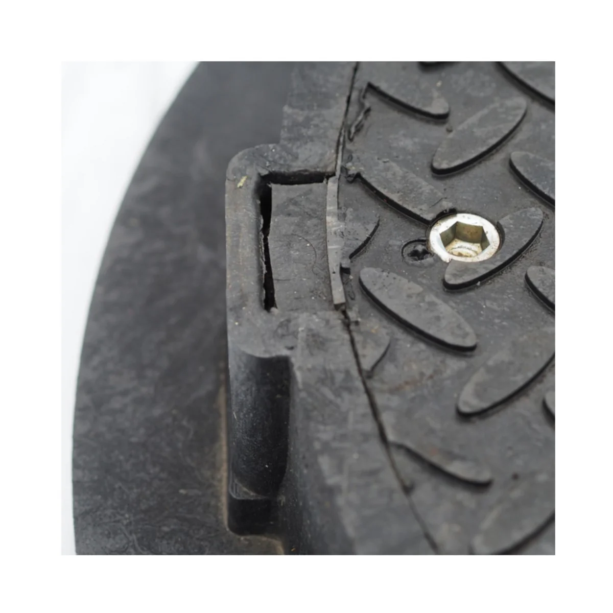 Schachtdeckel 83cm Schachtabdeckung rund C250 belastbar bis 25t - Image 4